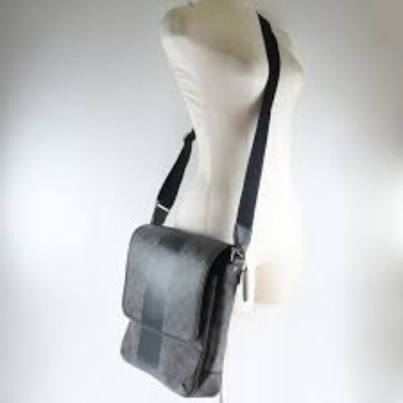 Coach Heritage Signature Map Mahogany/Brown Pebbled Messenger Bag Unisex - Picture 2 of 9